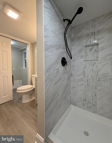 14 VASSAR AVE, Somerdale, NJ 08083