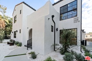 160 N Almont Drive A, Beverly Hills, CA 90211