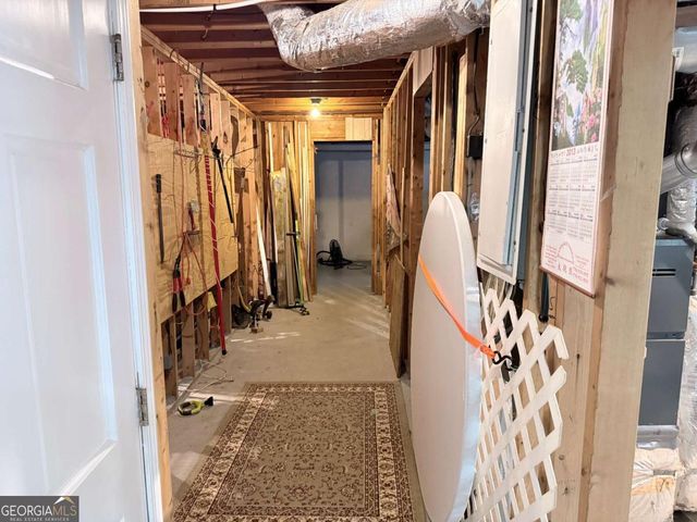 3033 Riviera Drive NW, Conyers, GA 30012