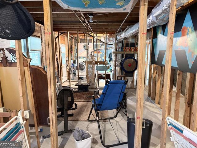 3033 Riviera Drive NW, Conyers, GA 30012