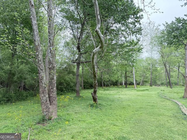 3033 Riviera Drive NW, Conyers, GA 30012