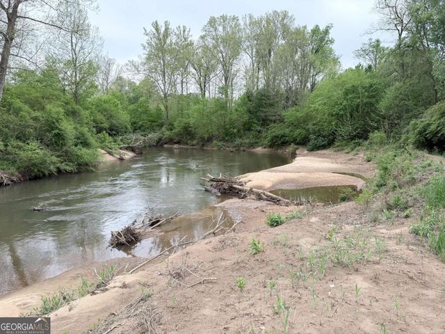 3033 Riviera Drive NW, Conyers, GA 30012