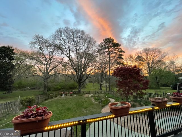 3033 Riviera Drive NW, Conyers, GA 30012