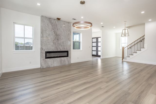 2703 Stonecrest Drive, Sherman, TX 75092