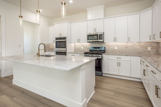 2703 Stonecrest Drive, Sherman, TX 75092