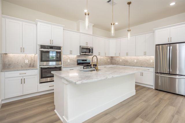2703 Stonecrest Drive, Sherman, TX 75092