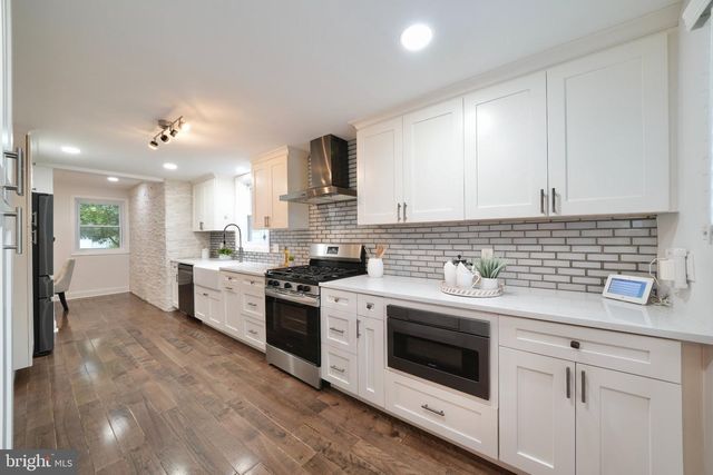 1638 SURREY LN, Havertown, PA 19083