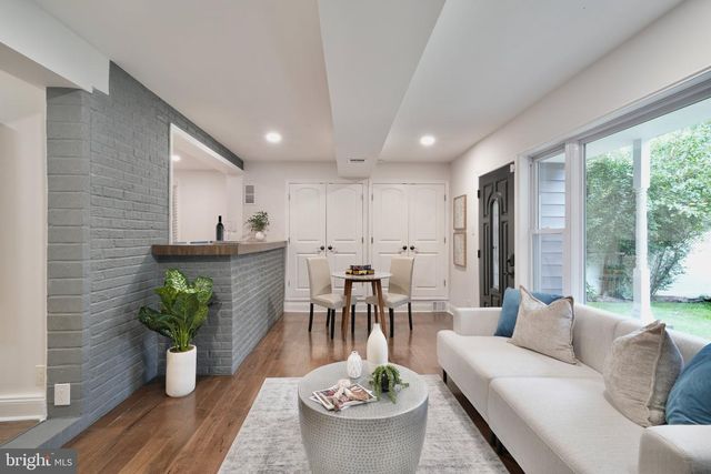1638 SURREY LN, Havertown, PA 19083