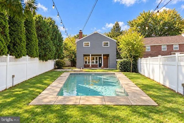 1638 SURREY LN, Havertown, PA 19083