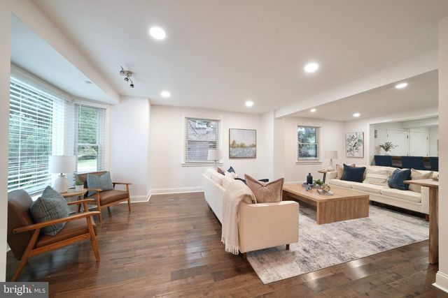 1638 SURREY LN, Havertown, PA 19083