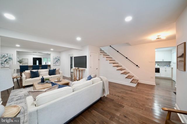 1638 SURREY LN, Havertown, PA 19083