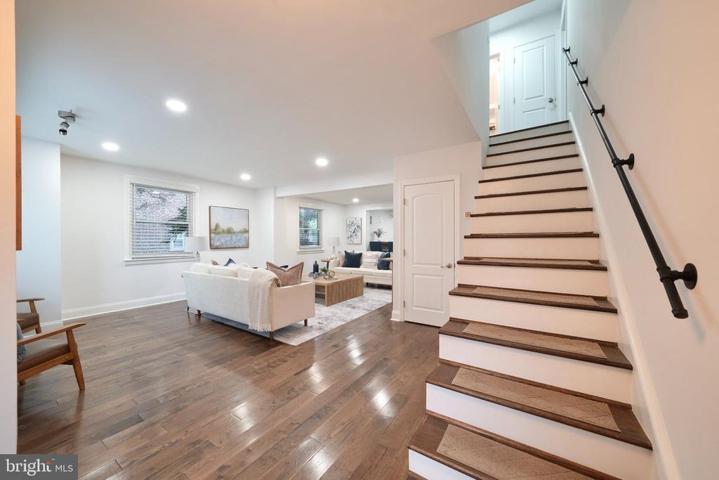 1638 SURREY LN, Havertown, PA 19083 — photo 5