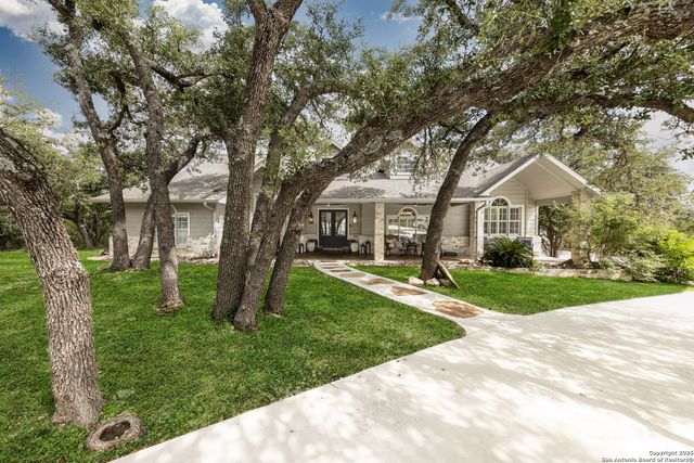 7046 Devonshire, Spring Branch, TX 78070