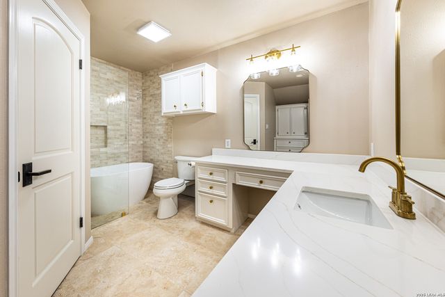 7046 Devonshire, Spring Branch, TX 78070