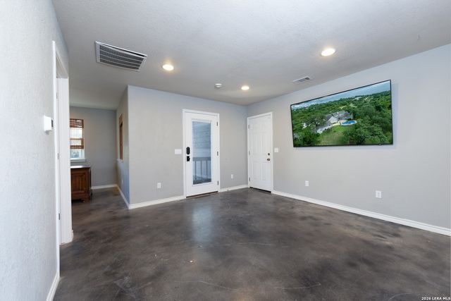 7046 Devonshire, Spring Branch, TX 78070