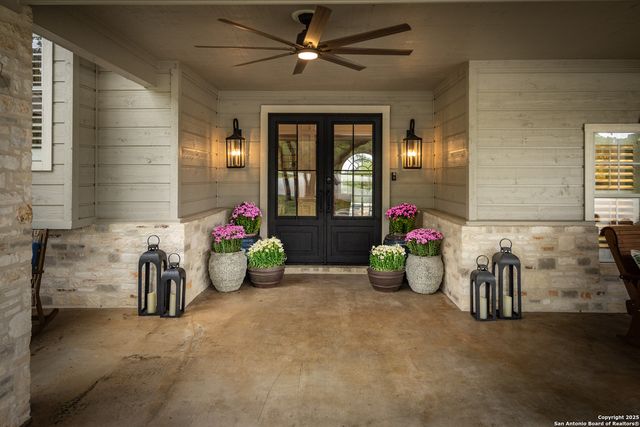 7046 Devonshire, Spring Branch, TX 78070