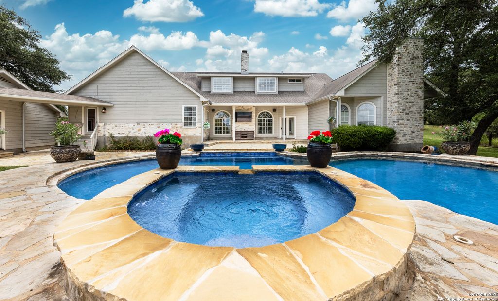 7046 Devonshire, Spring Branch, TX 78070