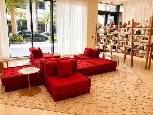 90 NE 32nd Street 301, Miami, FL 33127