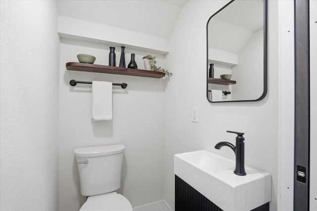 2109 Dayton Street, Madison, WI 53704