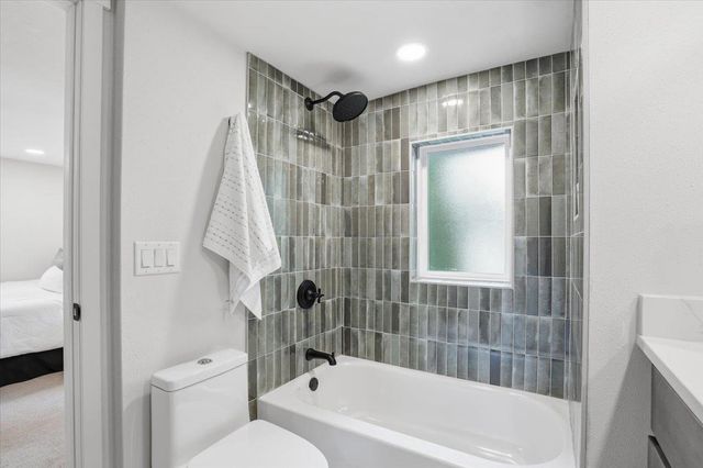 2109 Dayton Street, Madison, WI 53704