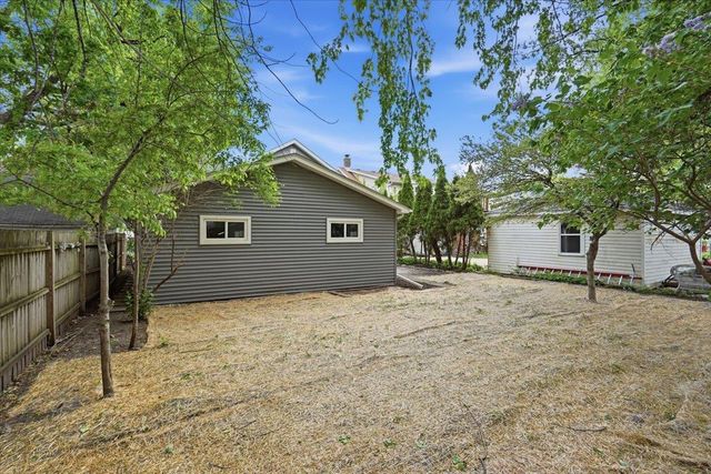 2109 Dayton Street, Madison, WI 53704