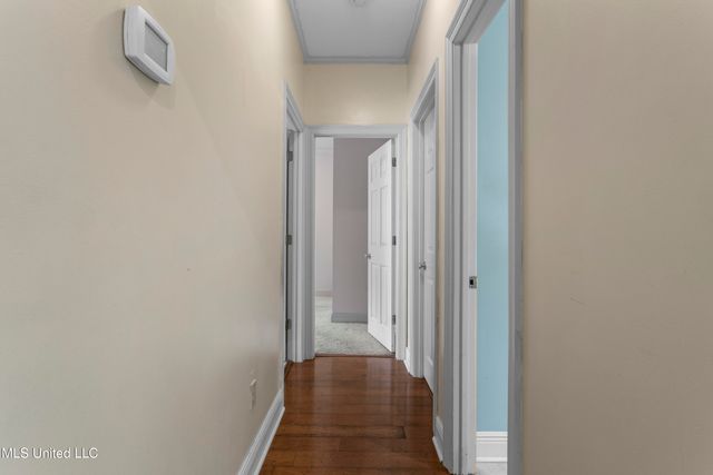 124 Surgeres Place Place, Ocean Springs, MS 39564