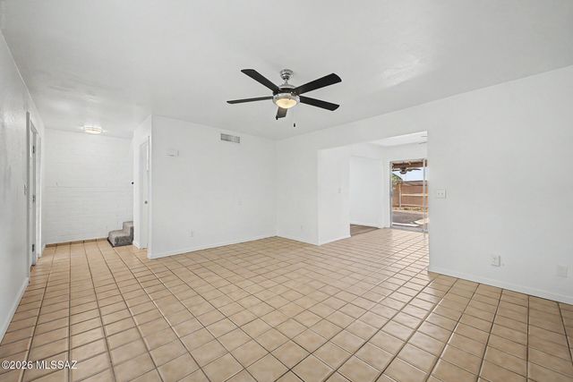 3960 E Flower St Apt 38, Tucson, AZ 85712