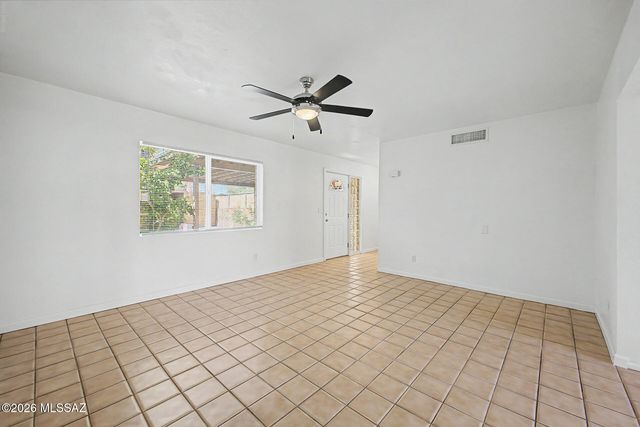 3960 E Flower St Apt 38, Tucson, AZ 85712