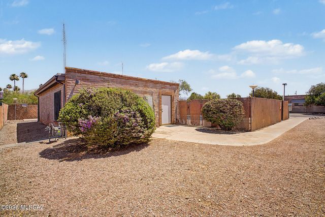 3960 E Flower St Apt 38, Tucson, AZ 85712