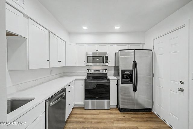 3960 E Flower St Apt 38, Tucson, AZ 85712