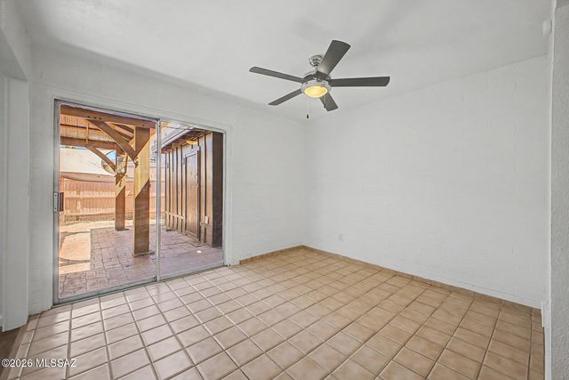 3960 E Flower St Apt 38, Tucson, AZ 85712