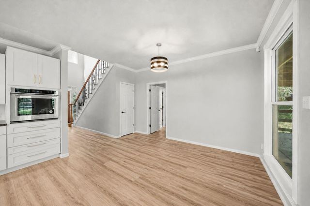 21902 Meadowsweet Drive, Magnolia, TX 77355