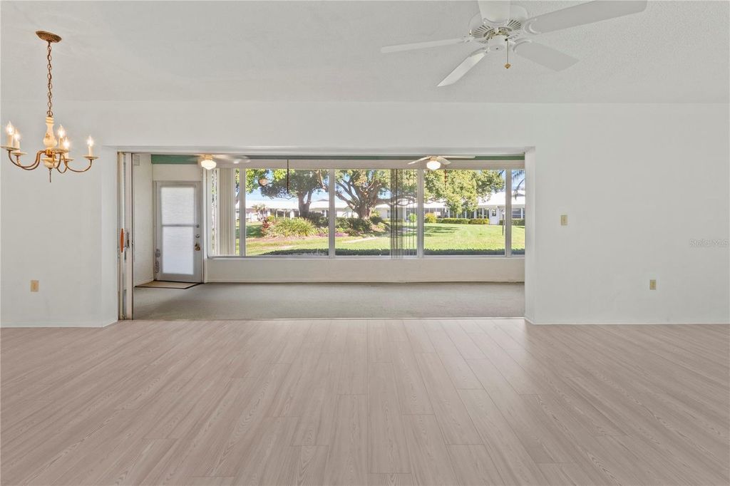 Image 24 of property listing at 6802 8TH AVENUE W, Bradenton, FL 34209