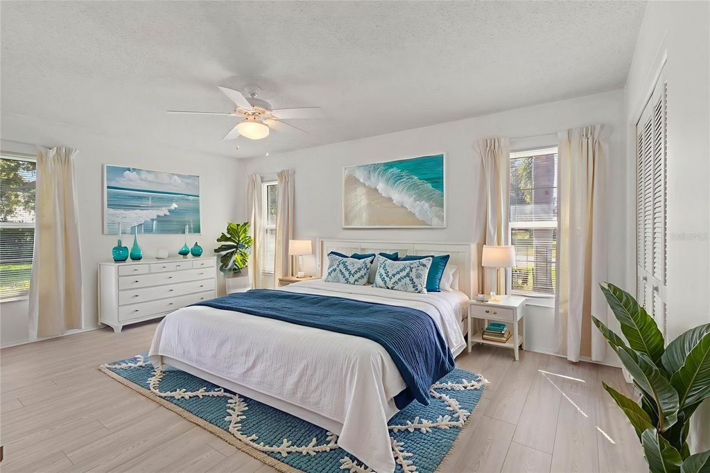 Image 34 of property listing at 6802 8TH AVENUE W, Bradenton, FL 34209