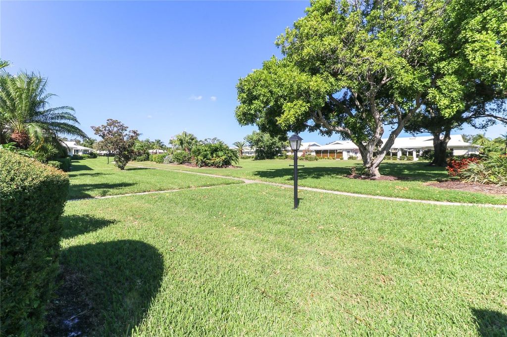 Image 56 of property listing at 6802 8TH AVENUE W, Bradenton, FL 34209