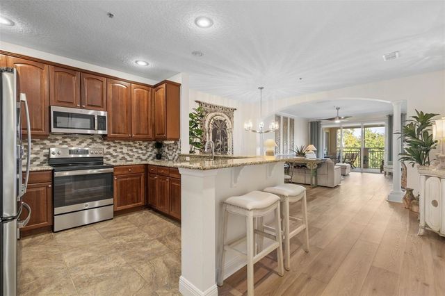 55 RIVERVIEW BEND S 2033, Palm Coast, FL 32137