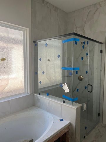 13302 Valley Orchard, Tomball, TX 77375