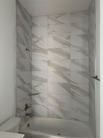 13302 Valley Orchard, Tomball, TX 77375