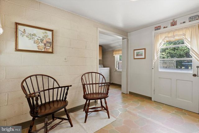 412 NEWBOLD RD, Jenkintown, PA 19046