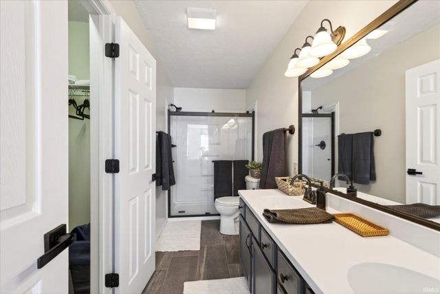 1217 W Woodhill Drive, Bloomington, IN 47403