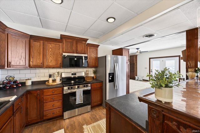 1217 W Woodhill Drive, Bloomington, IN 47403