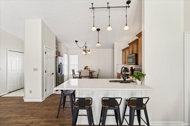 1217 W Woodhill Drive, Bloomington, IN 47403