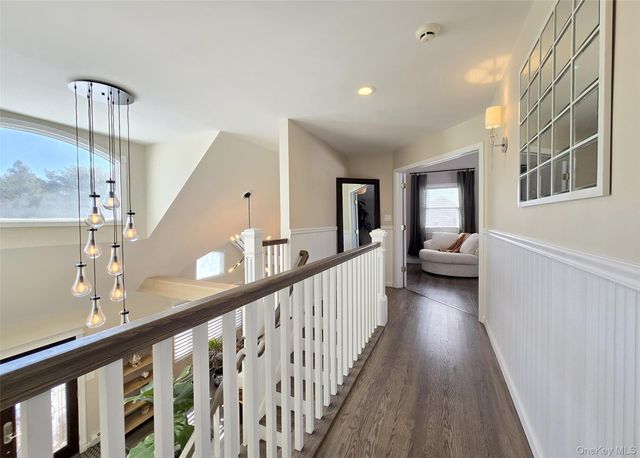 11 Simpson Gate, Manorville, NY 11949