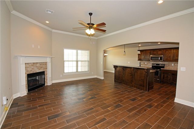 2303 Elington Street, Bentonville, AR 72713