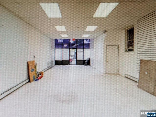 39 Fort Lee Road, Bogota, NJ 07603