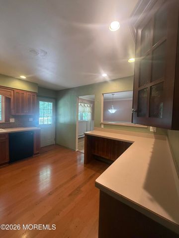 127 Cardinal Drive, Toms River, NJ 08755