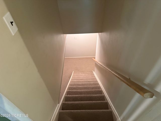 127 Cardinal Drive, Toms River, NJ 08755
