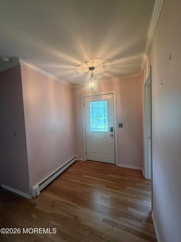 127 Cardinal Drive, Toms River, NJ 08755
