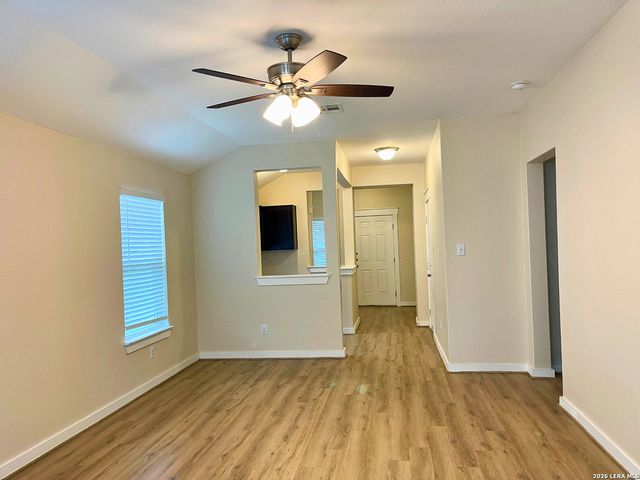 5226 Nature Path, Marion, TX 78124