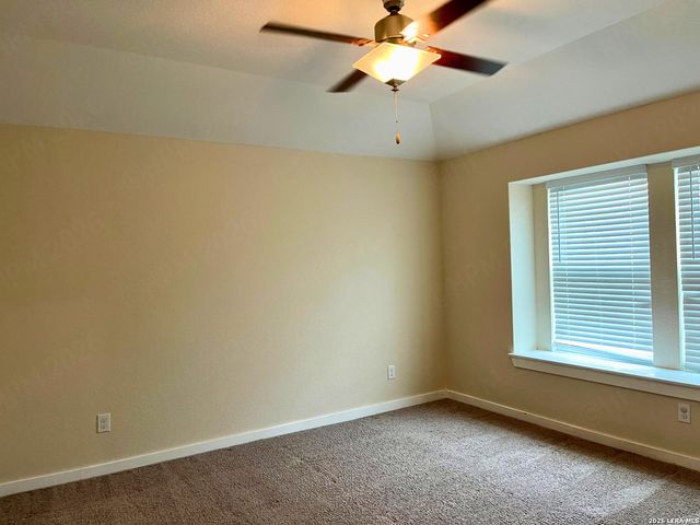 5226 Nature Path, Marion, TX 78124